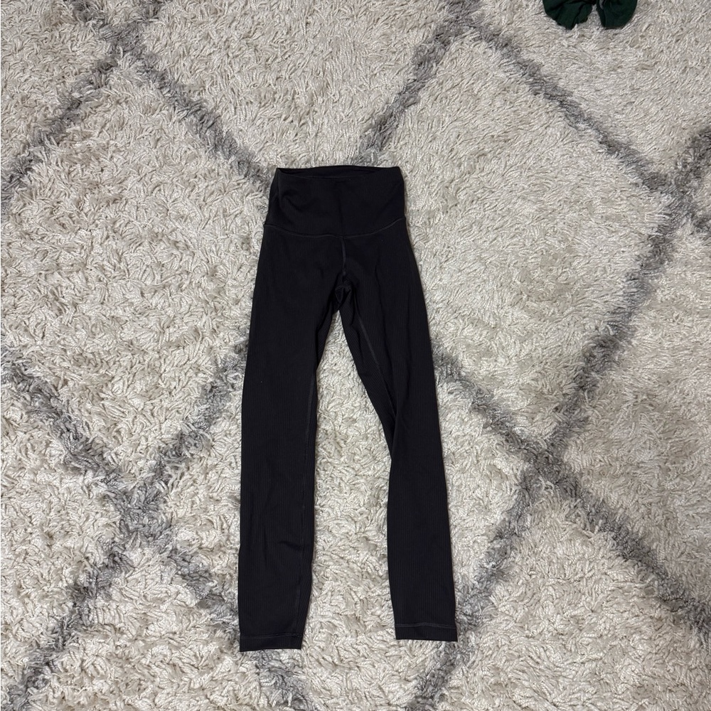 Grey ribbed wonder train lululemon leggings size 2